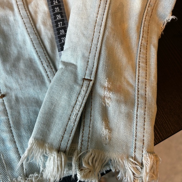 UNIF Hardcore Cat 🐱 Bomber Jacket Retro Irreverent Women’s metal studs - Picture 13 of 17